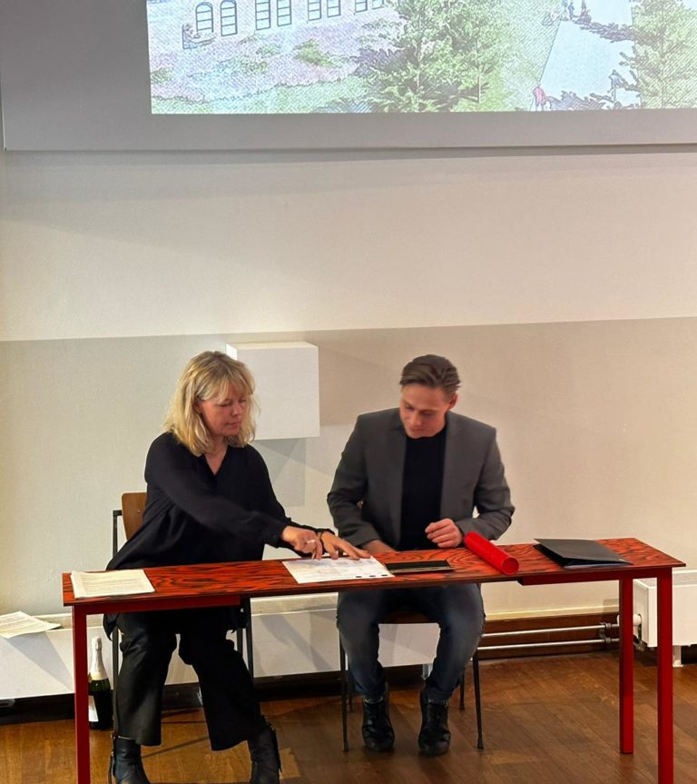 Publieke presentatie en diploma uitreiking architect Danny Kok